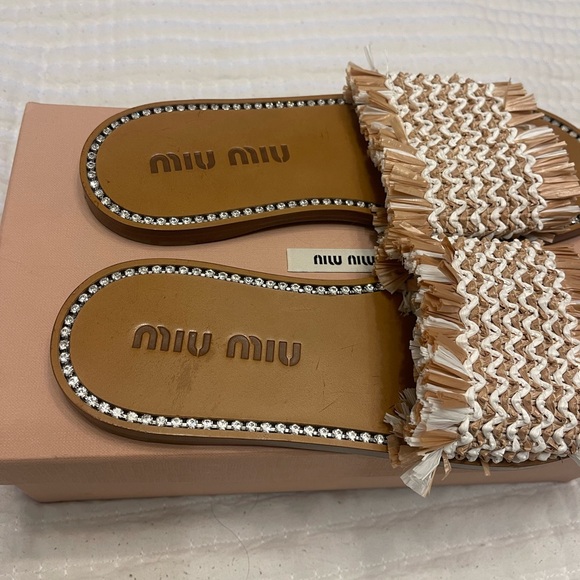 Miu Miu Raffia Rhinestone slides - Picture 2 of 5